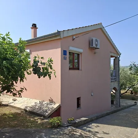 House Maslina 10 M From Апартаменты Krusevo (Zadar)