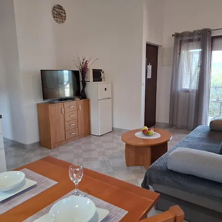 House Maslina 10 M From شقة *