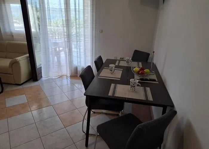 House Maslina 10 M From شقة Kruševo