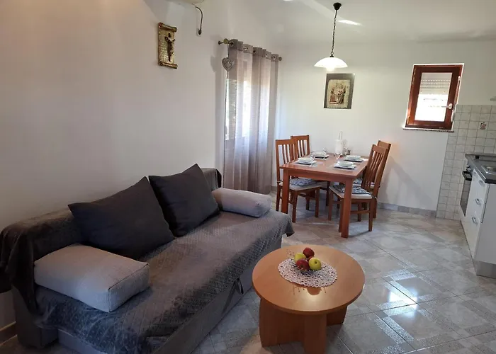 House Maslina 10 M From * Kruševo