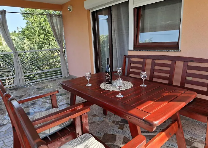 House Maslina 10 M From شقة *