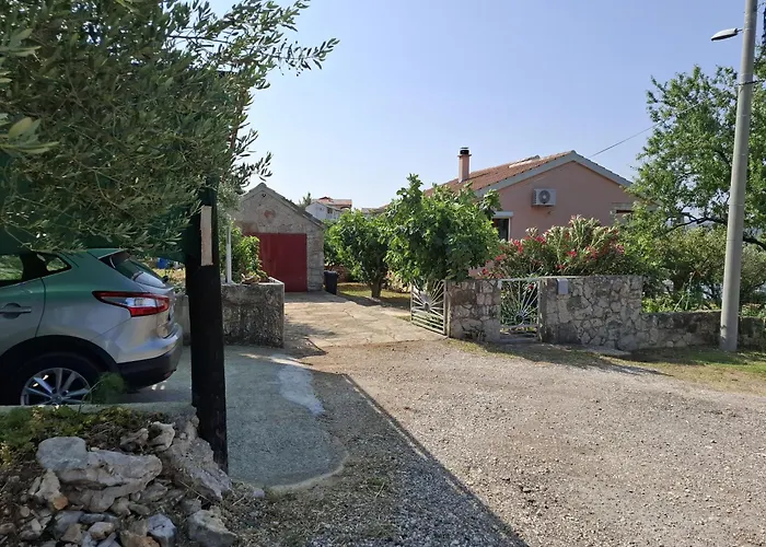 House Maslina 10 M From Kruševo